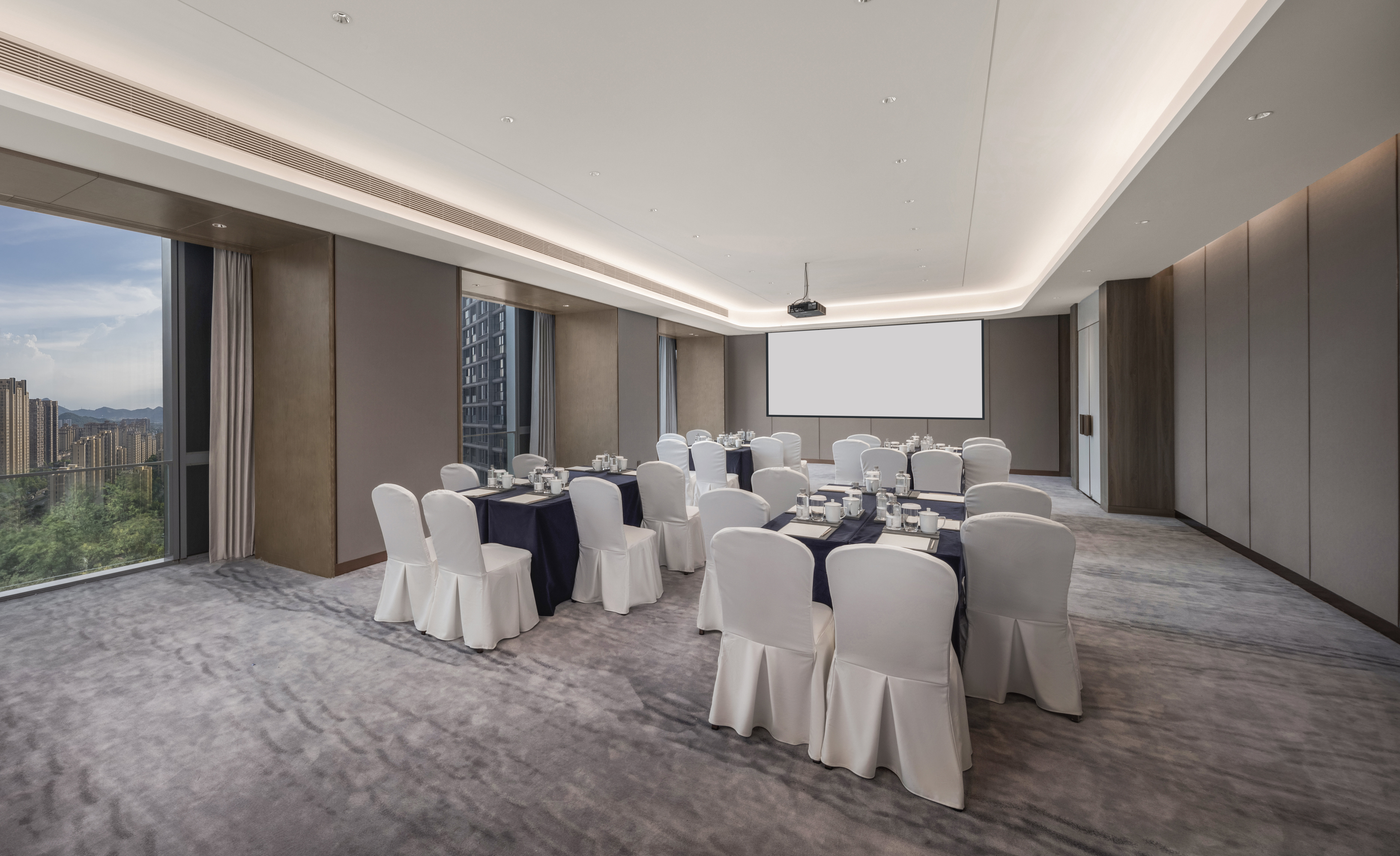 Crowne Plaza Hangzhou Linping by IHG 36/50