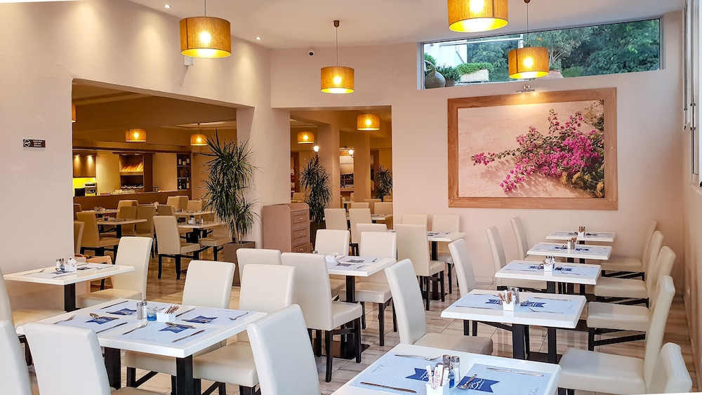 Hotel Yannis Corfu 23/39