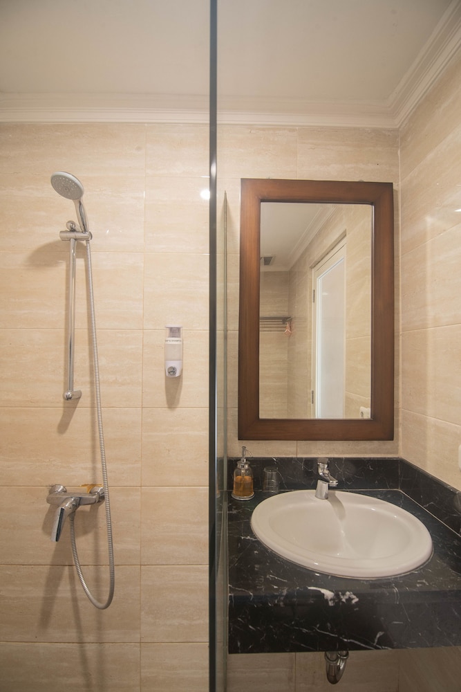 Boutique B21 Malang, Azana Hotels Collection 13/65