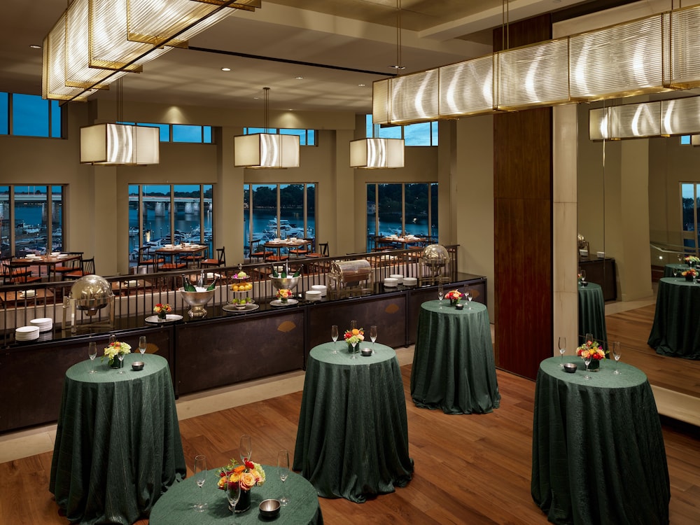 Salamander Washington DC (ex Mandarin Oriental Washington DC) 58/69