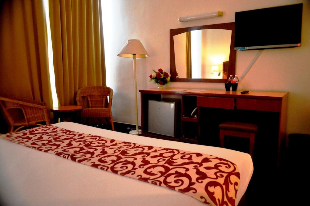 Hotel Caliber 20/40