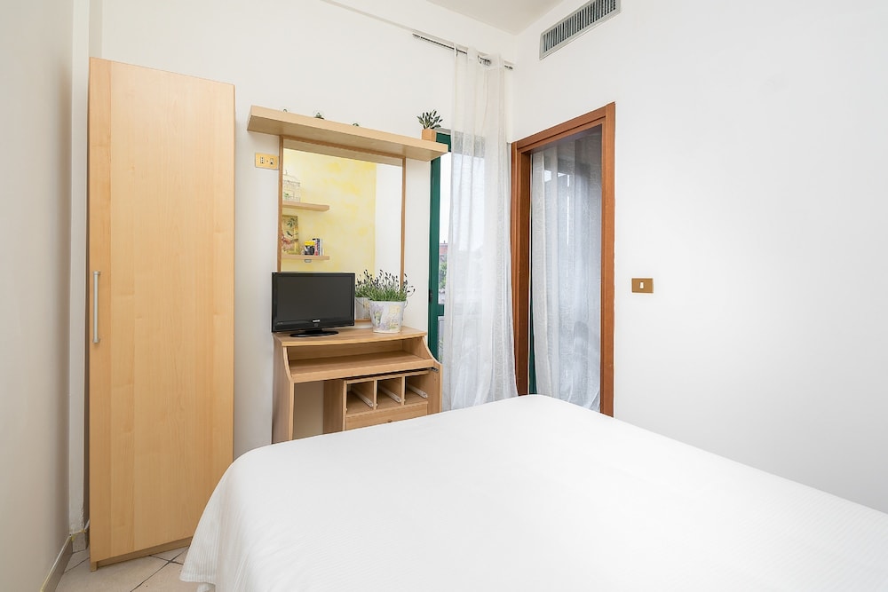 Hotel La Villetta 18/40