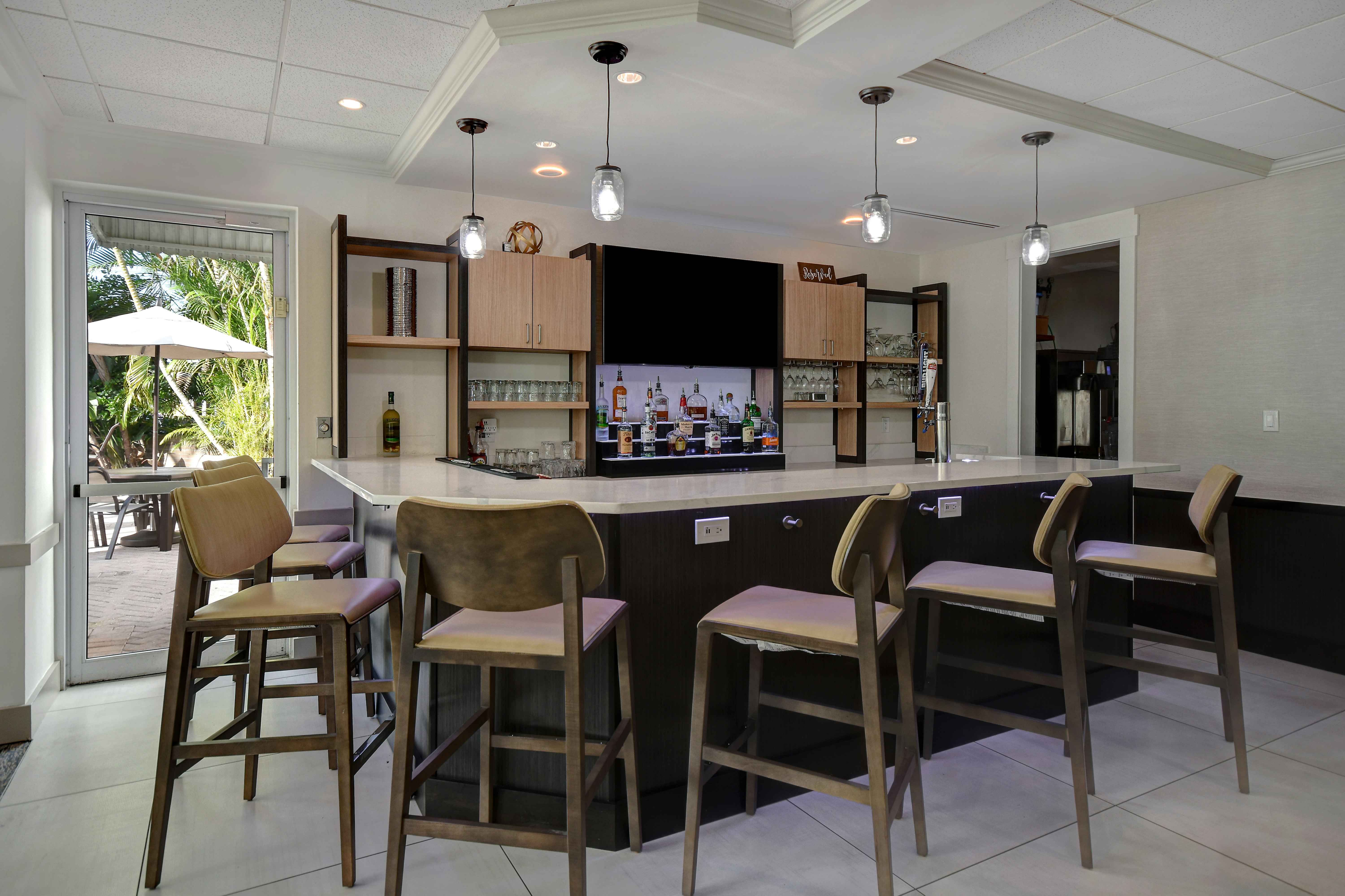 Hilton Garden Inn Ft Myers 38/63
