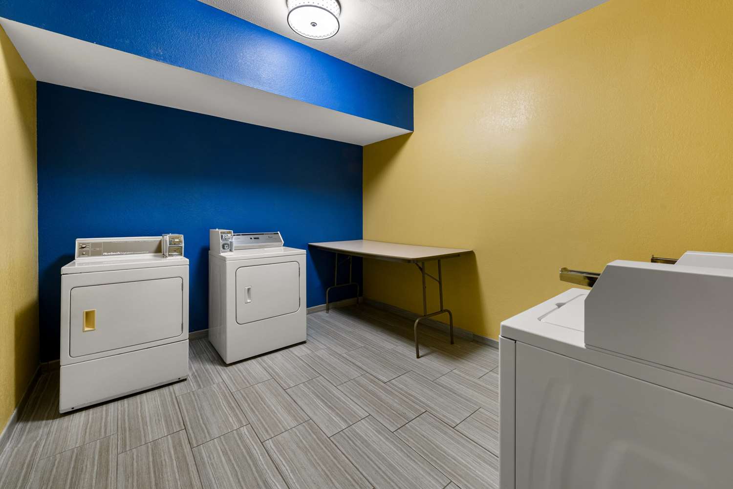 Quality Inn Warrensburg, MO 8/37