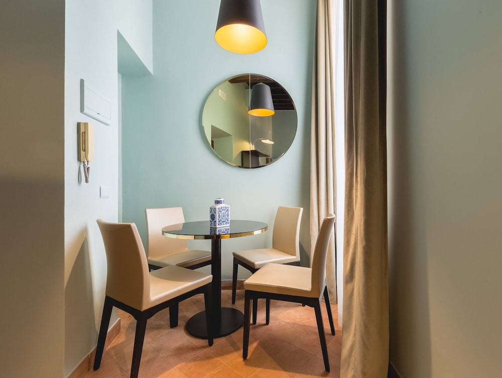 Maison Giulia 33/66