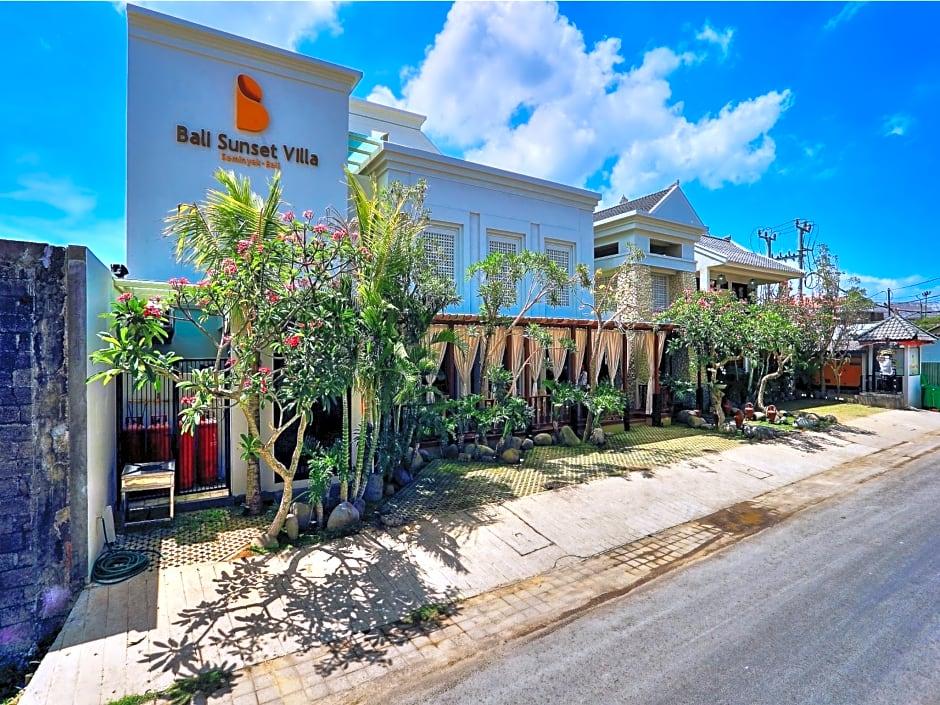 Bali Sunset Villa 28/36