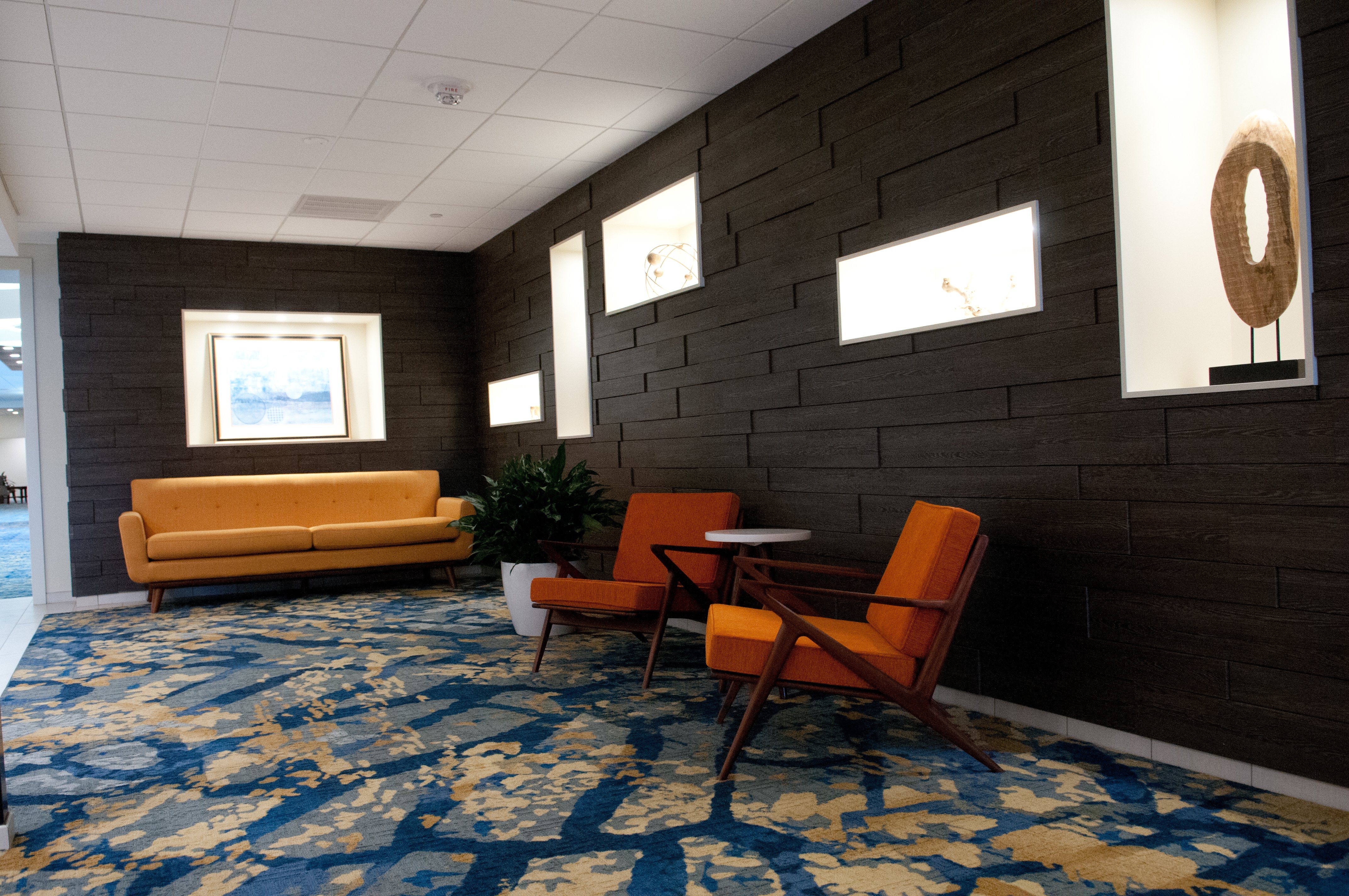 Crowne Plaza Suites Pittsburgh South 45/76