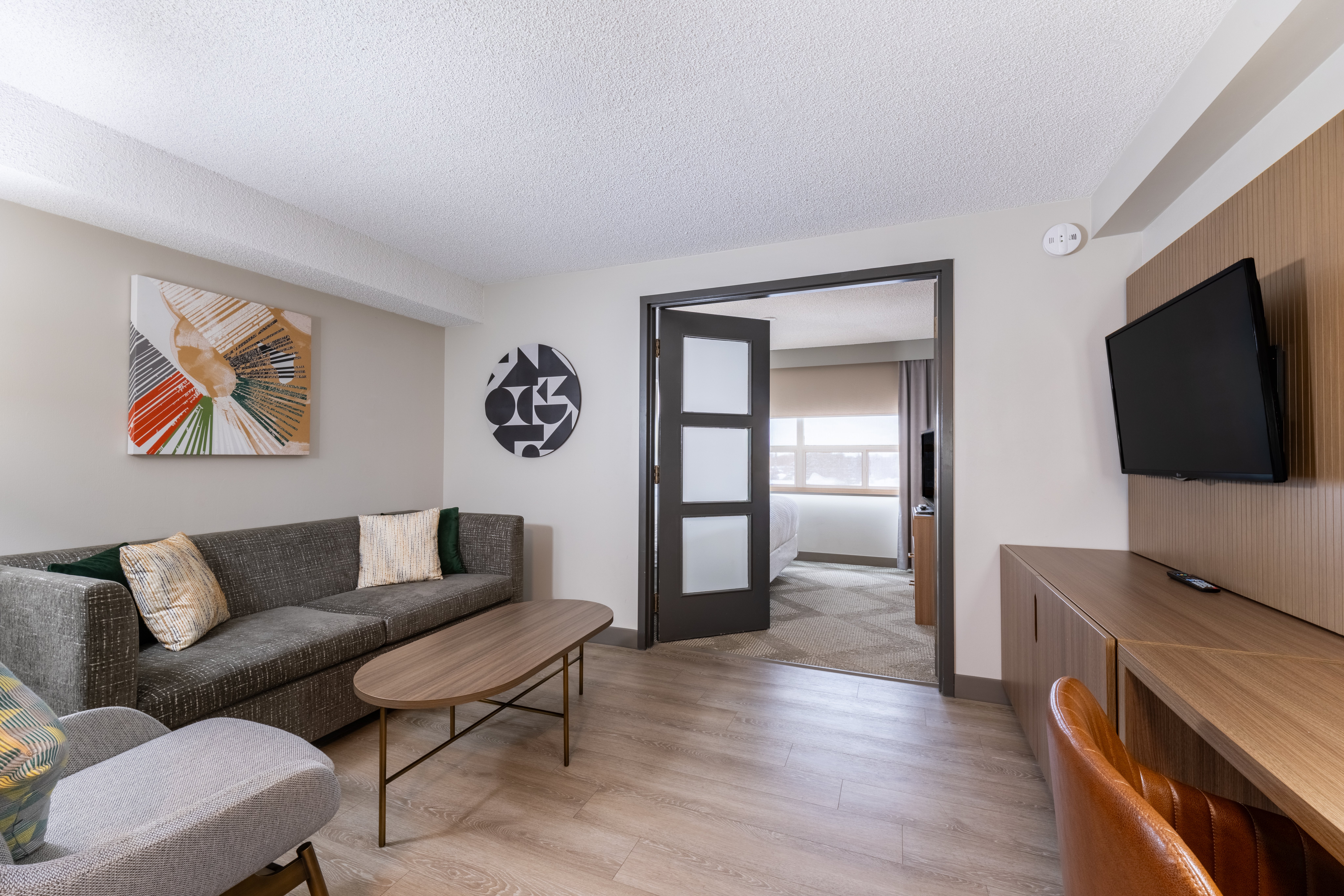 Holiday Inn Hotel And Suites London 33/50