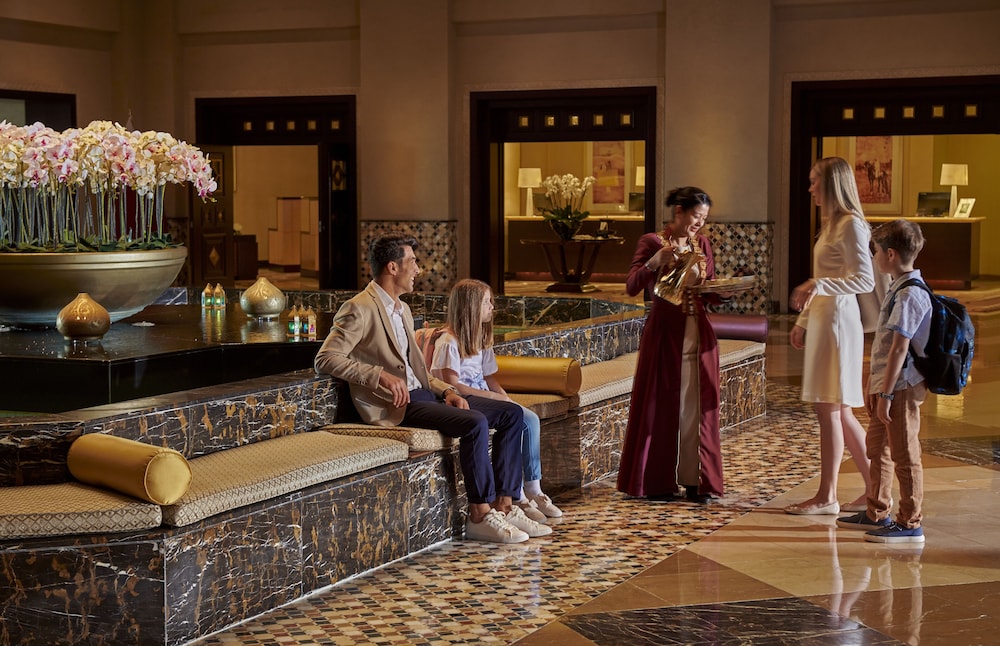 Grand Hyatt Doha Hotel and Villas 46/65