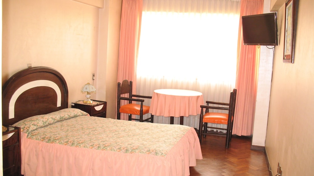 HOTEL LA JOYA 15/42