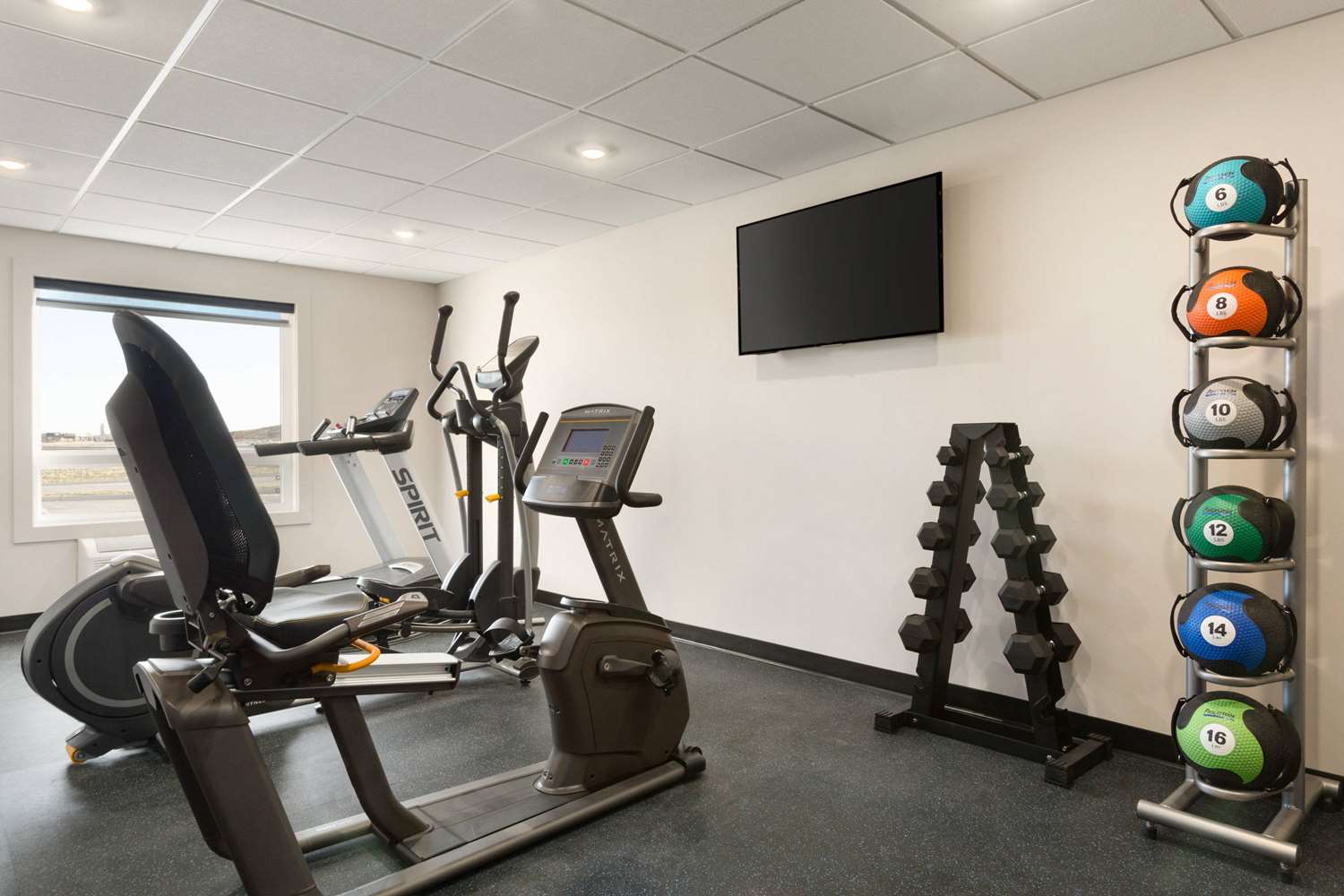Days Inn by Wyndham Calgary North Balzac 5/15