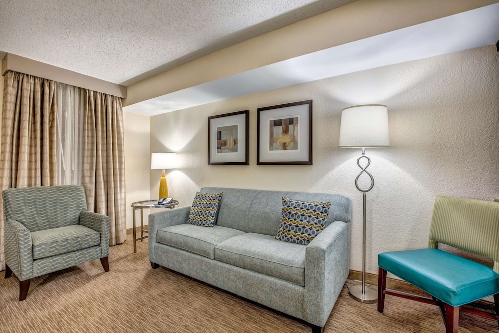 Embassy Suites by Hilton Memphis East Germantown Area 41/80