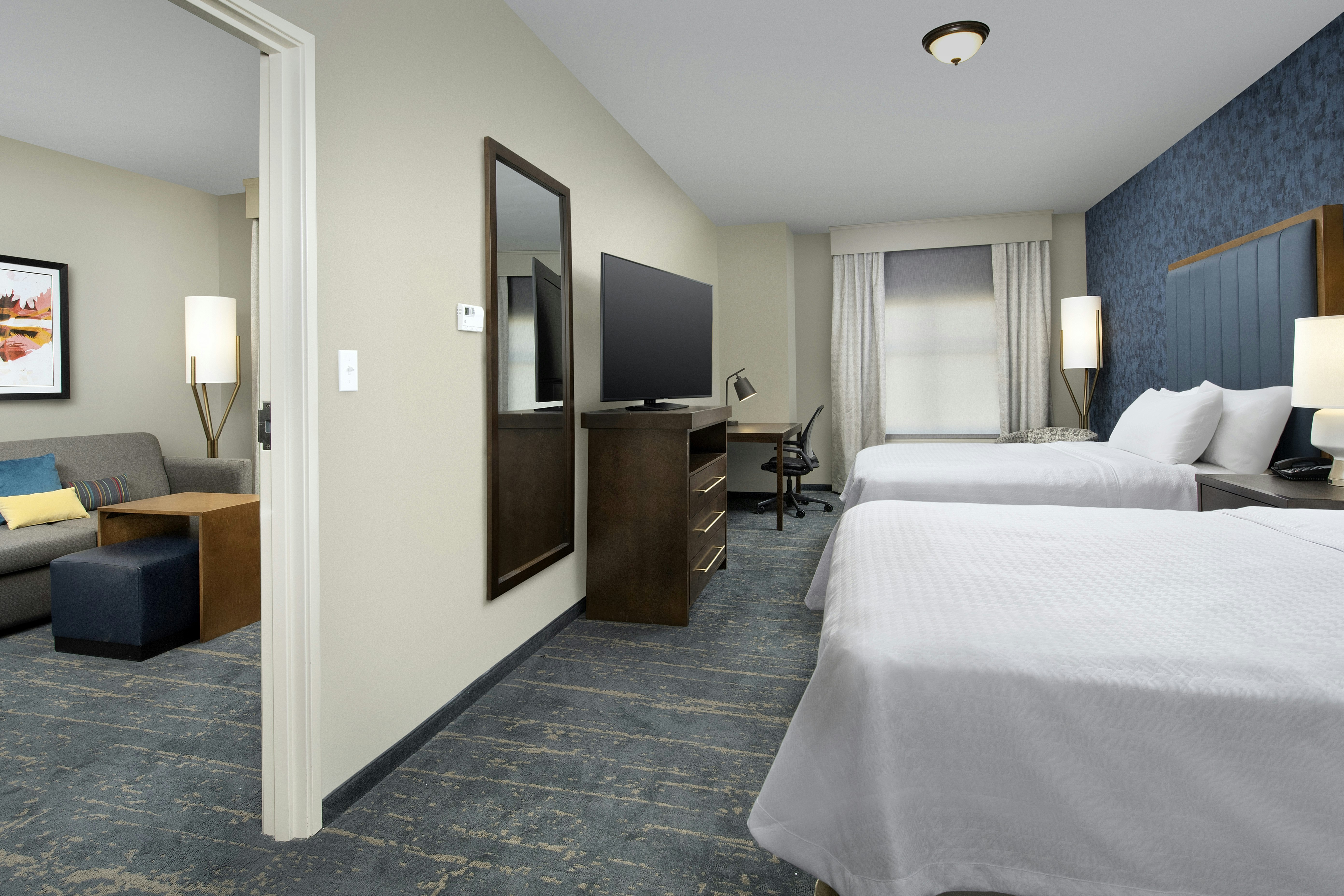 1 BEDROOM, SUITE, 2 QUEEN BEDS