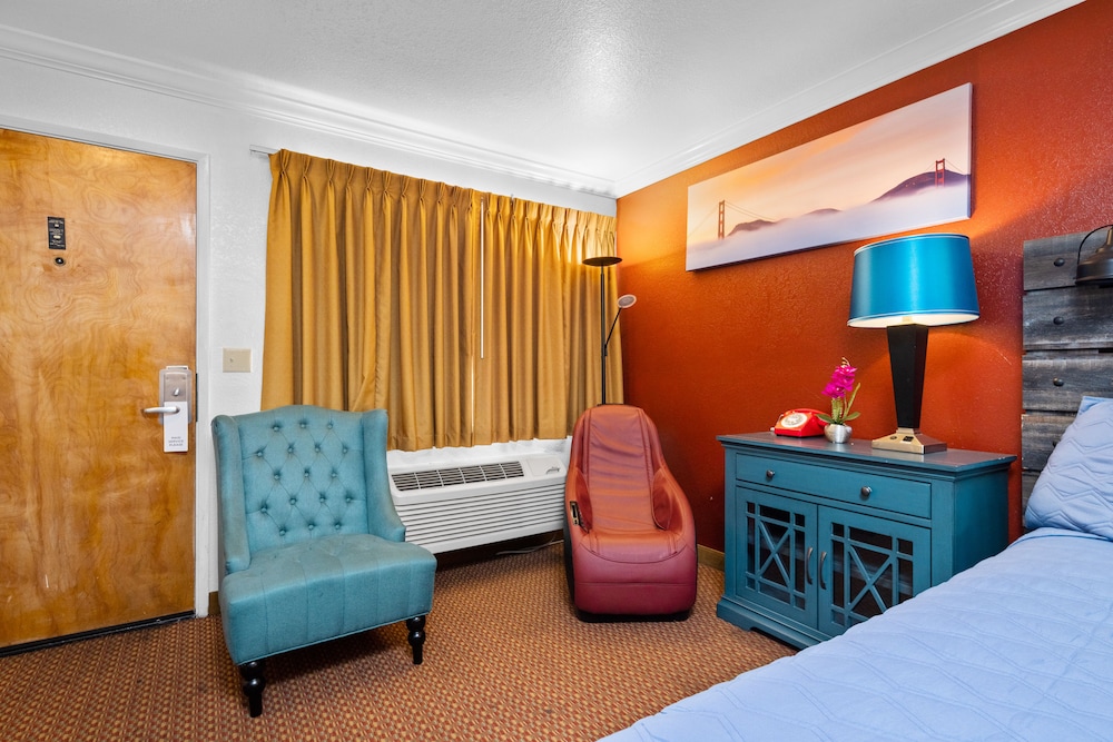 Americana Inn 52/67