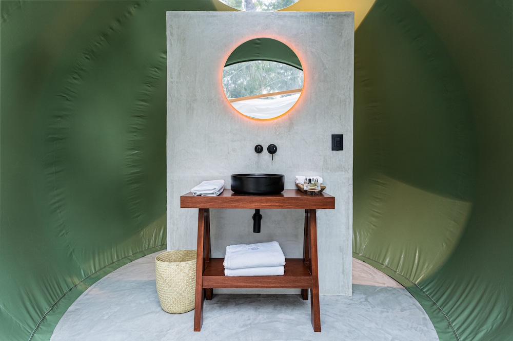 Oom Bubble Boutique Riviera Cancun - Adults Only 1/50