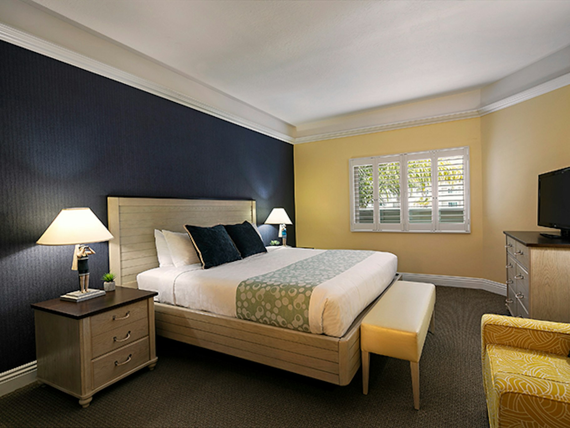 1 Bedroom, King Bed, Ocean Front, Accessible