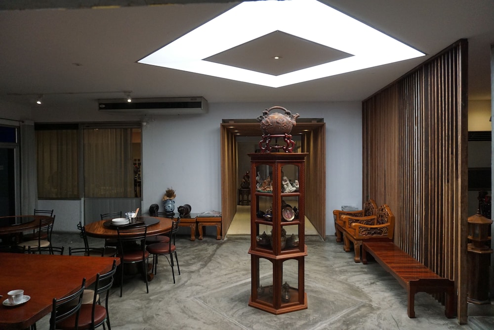 Intown Residence 51/71