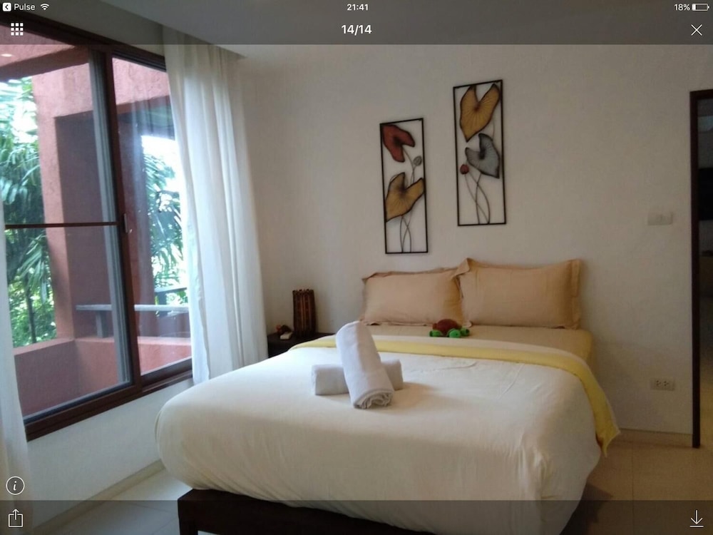 Away Las Tortugas Beachfront 6/50