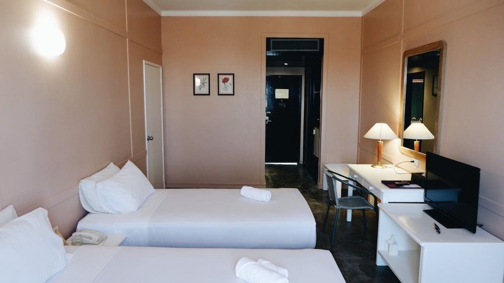 Napalai Hotel 22/73