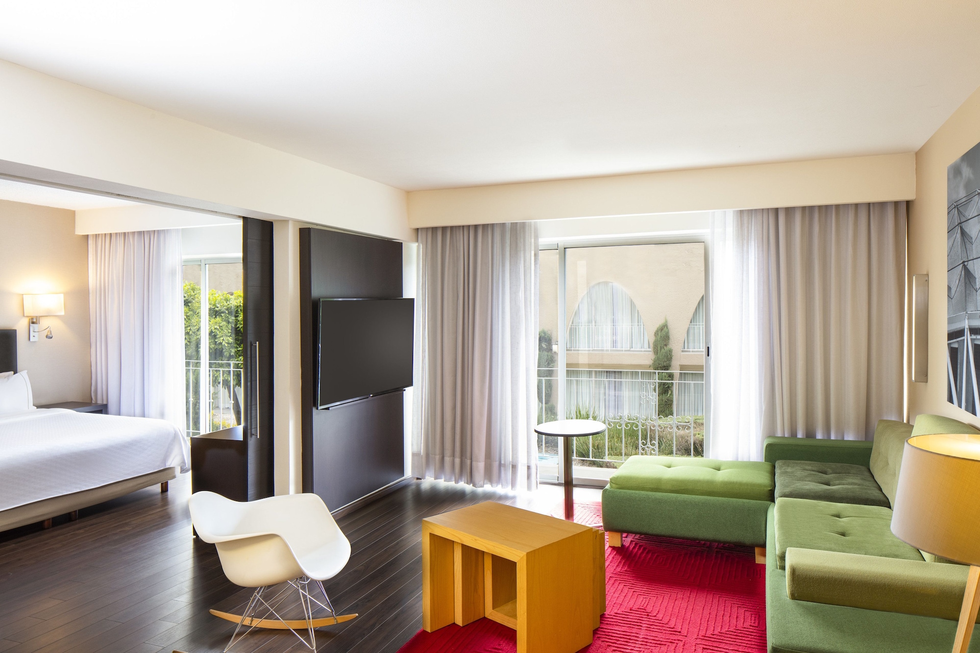 Prime, Suite, King Bed