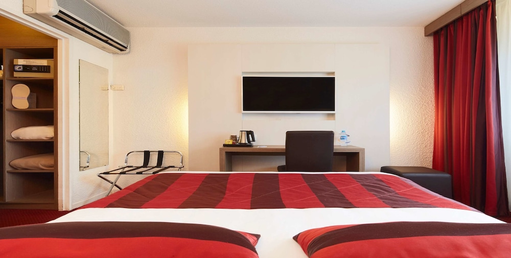 Kyriad Grenoble Centre Formerly Inter Hotel Patrick 8/32