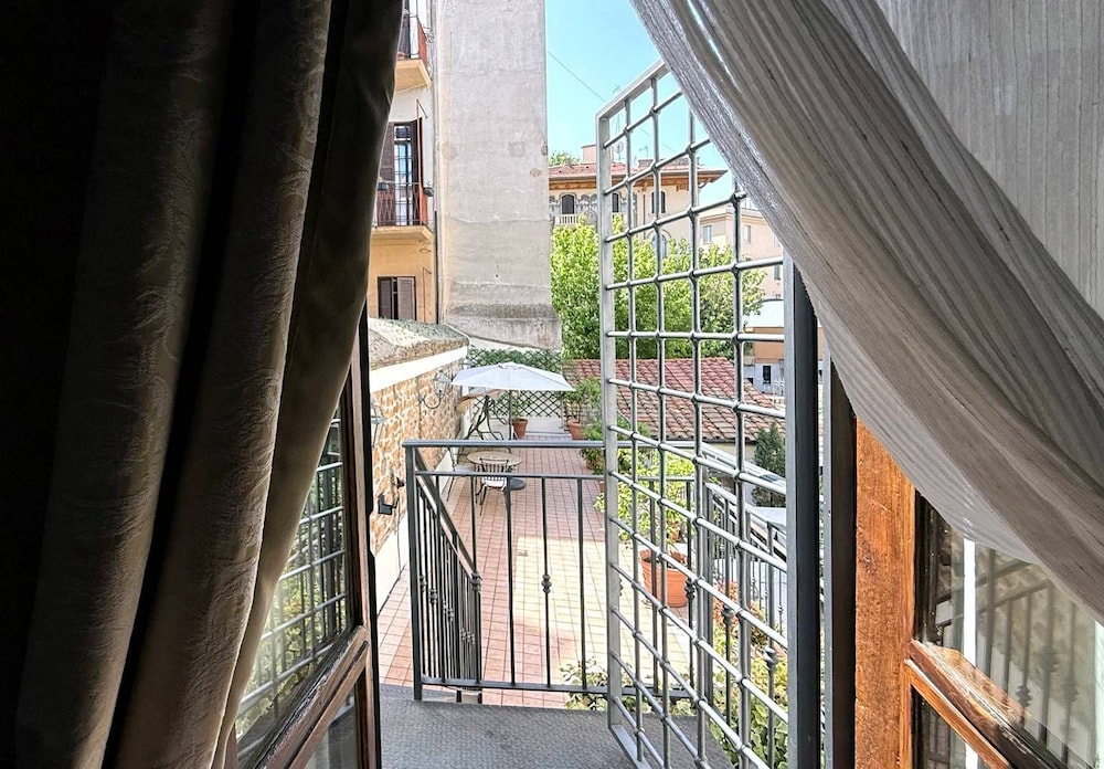 Relais Le Clarisse A Trastevere 1/78