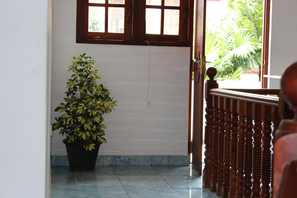 NATURES BLISS GARDEN STAY 5/42