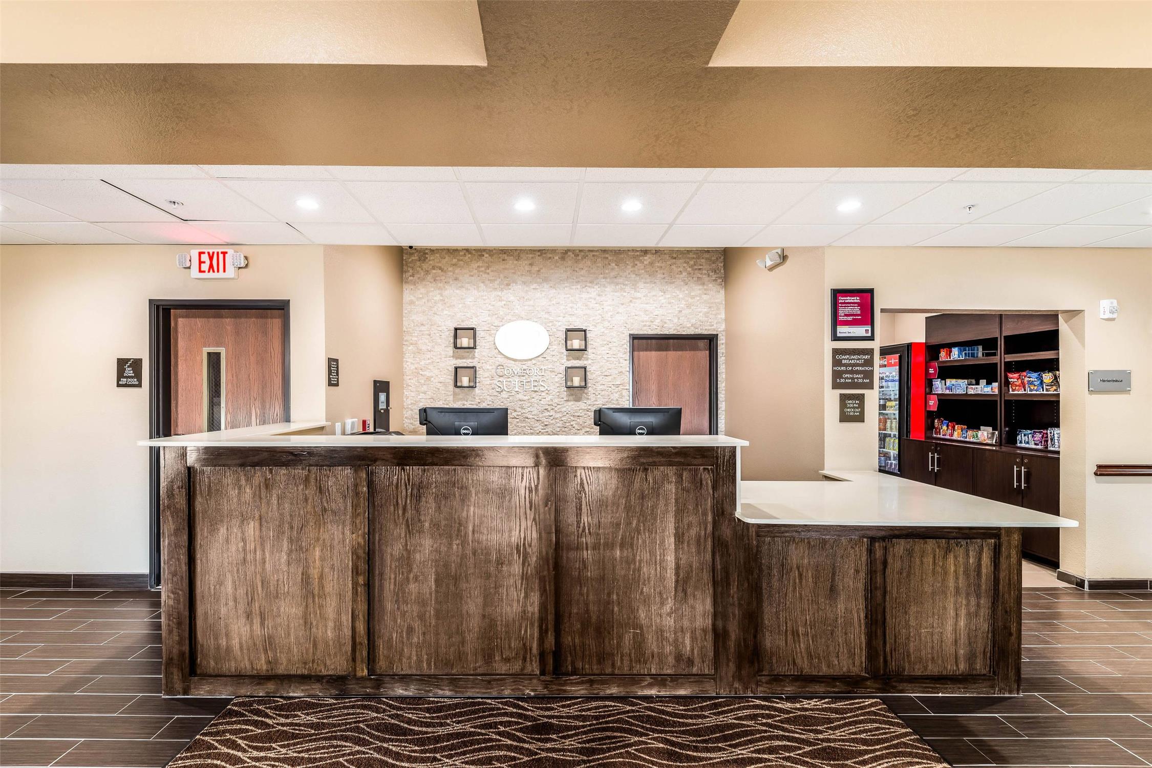 Comfort Suites Grand Prairie Arlington North 3/26