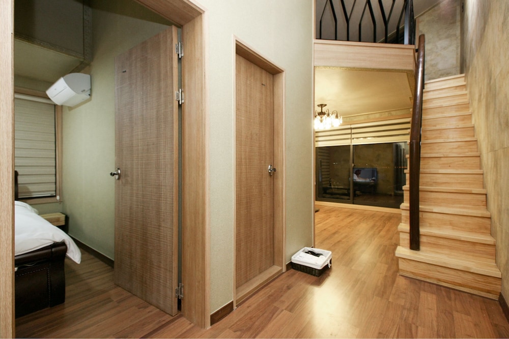 Busan Chaeum Pension 30/50