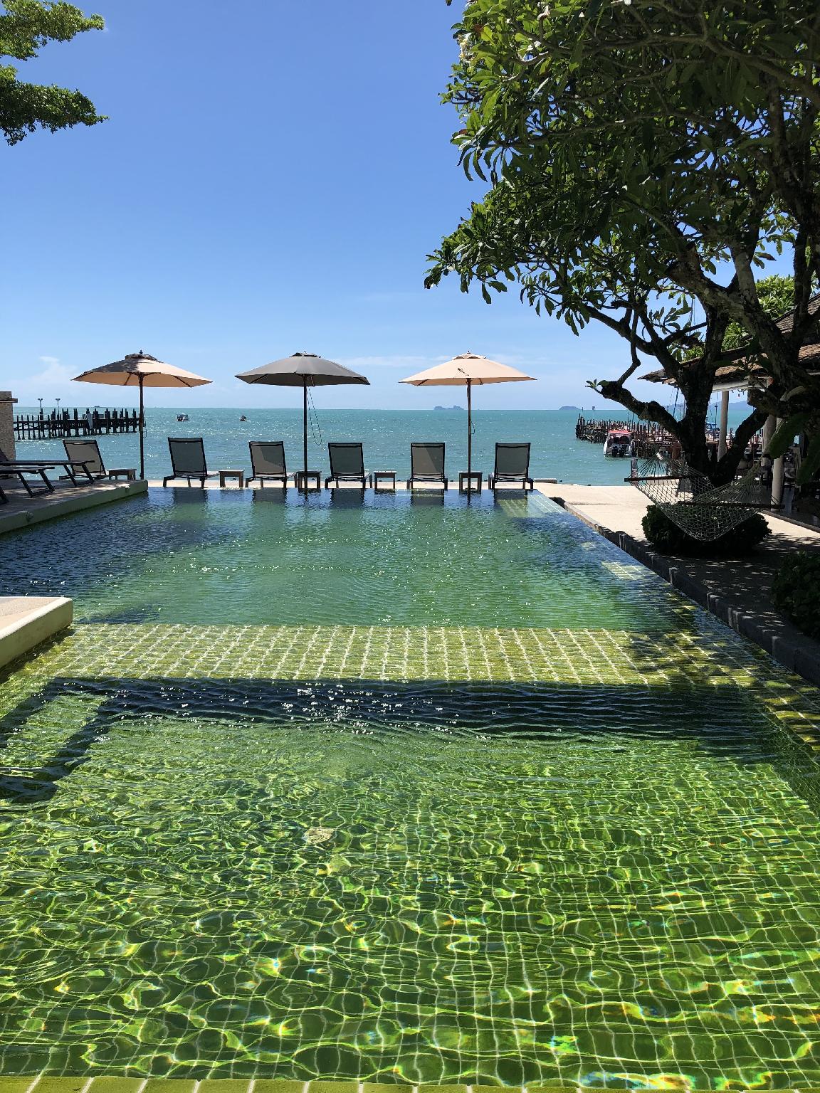 Suite, Ocean Front
