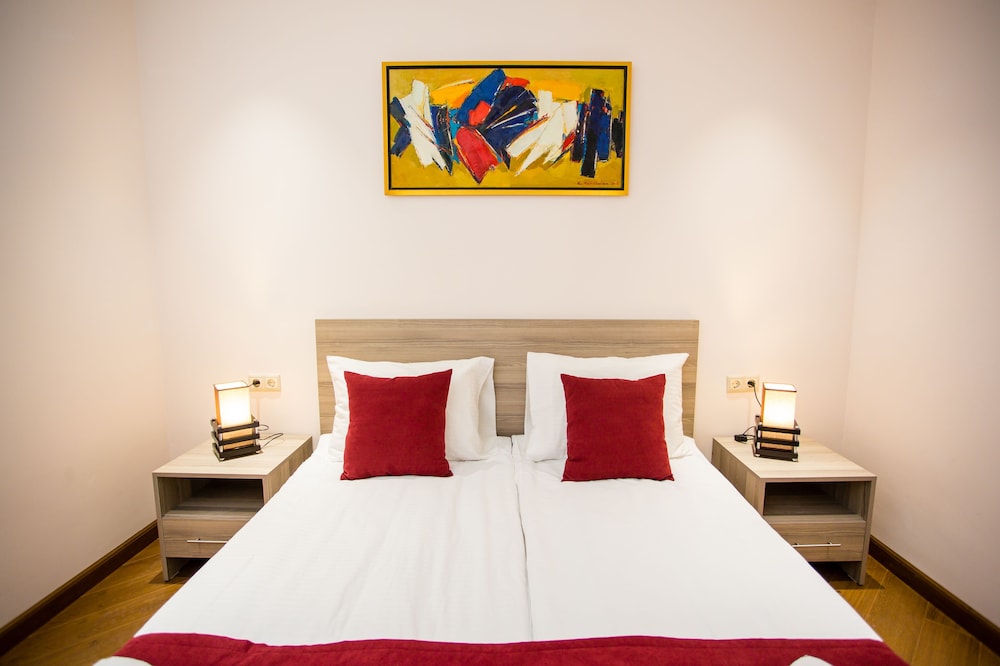 Welcome City Center Apartments 22/50