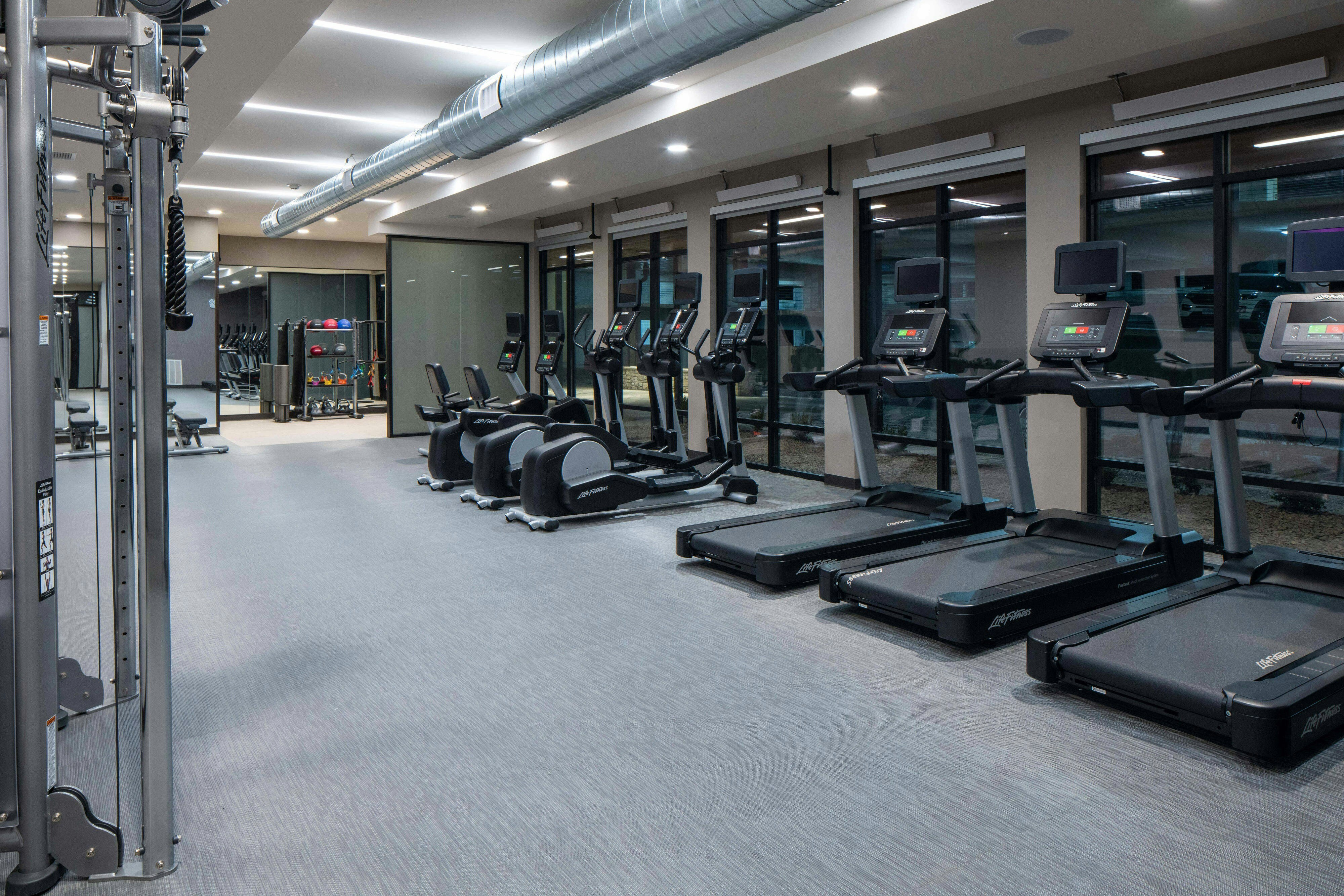 Courtyard by Marriott Jefferson City 6/20