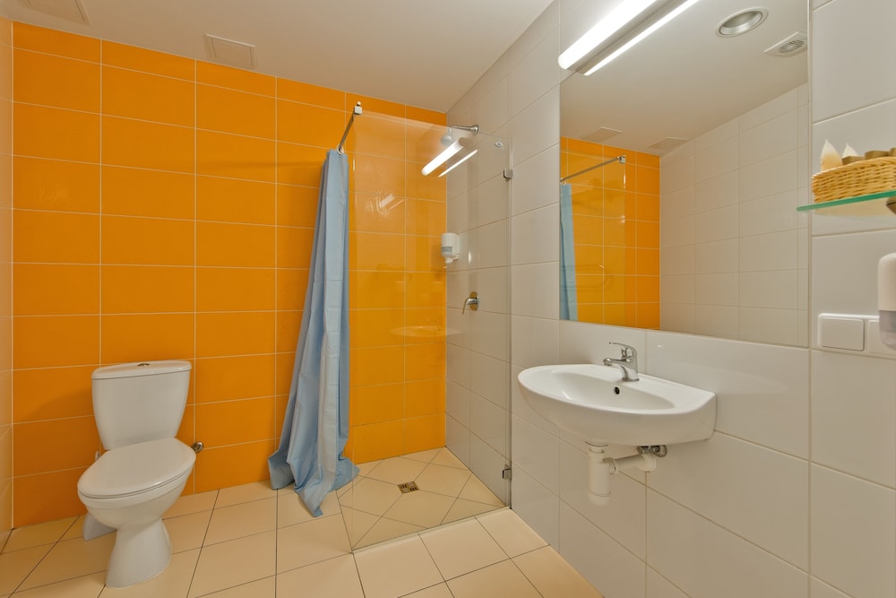GREEN VILNIUS HOTEL 59/60