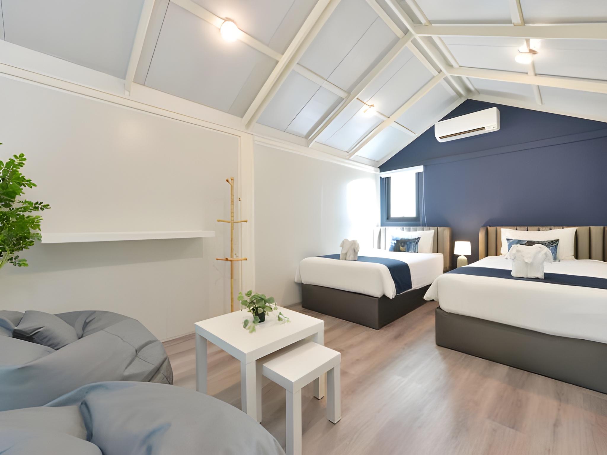 Deluxe, Villa