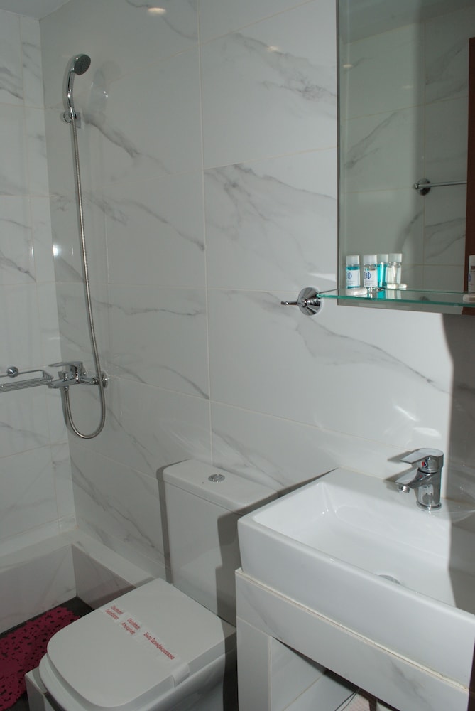 DIETHNES HOTEL 48/50