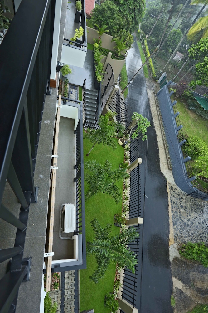 Rivora Residence 40/50
