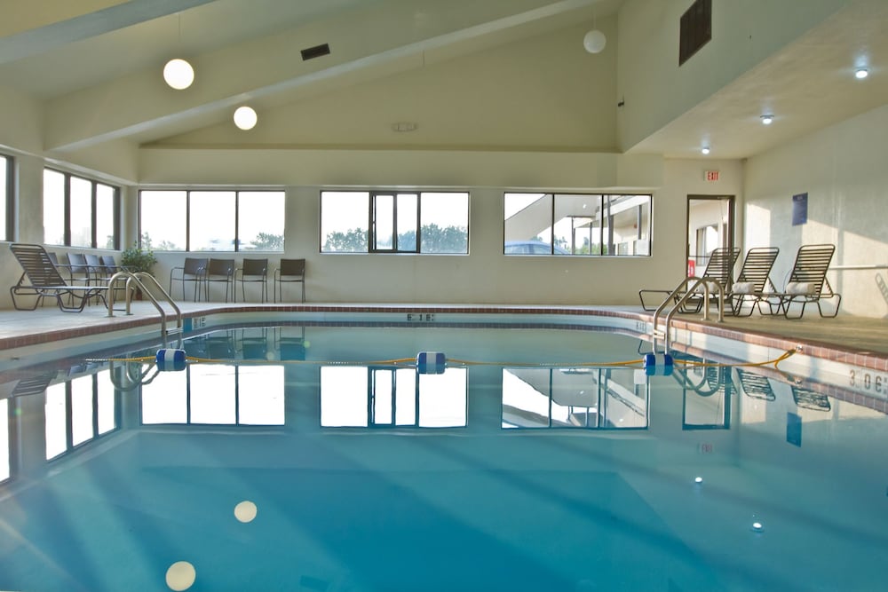 Greenstay Hotel and Suites St James 31/62