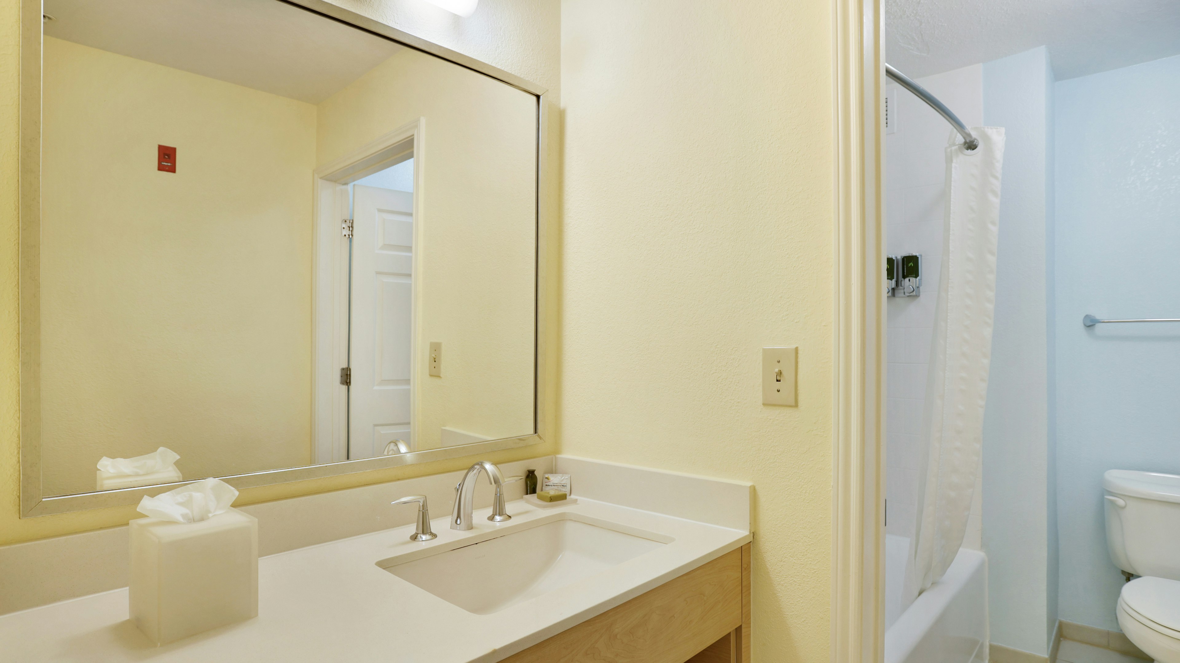Staybridge Suites Columbia Baltimore 59/60