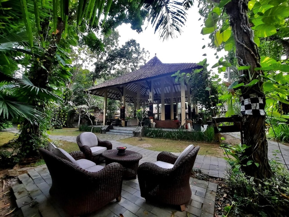Rumah Boedi Private Residence Villa 9/64