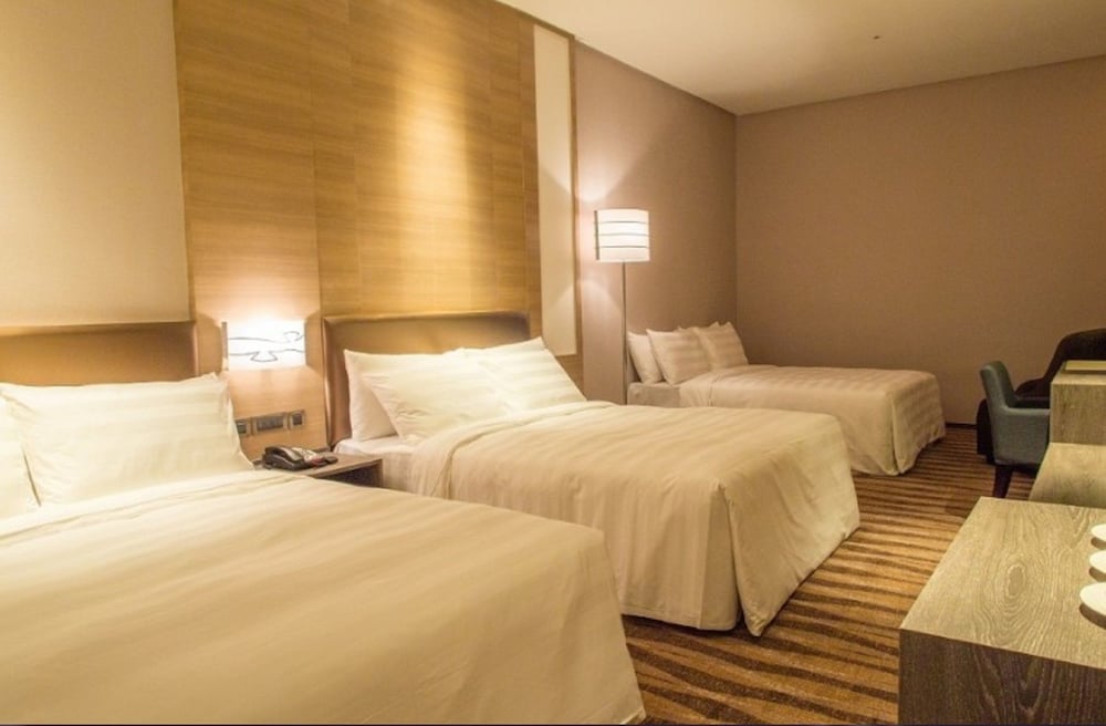 City Suites Kaohsiung Chenai 19/53