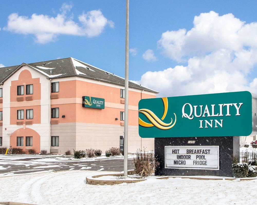 Quality Inn Merrillville 2/35