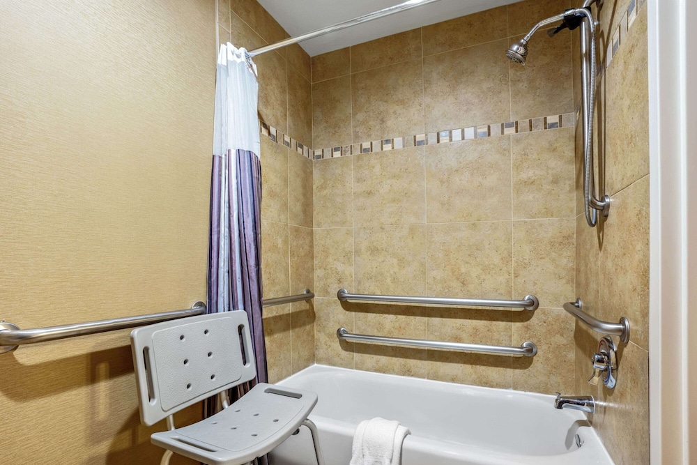 La Quinta Inn & Suites by Wyndham Coeur d Alene 28/41