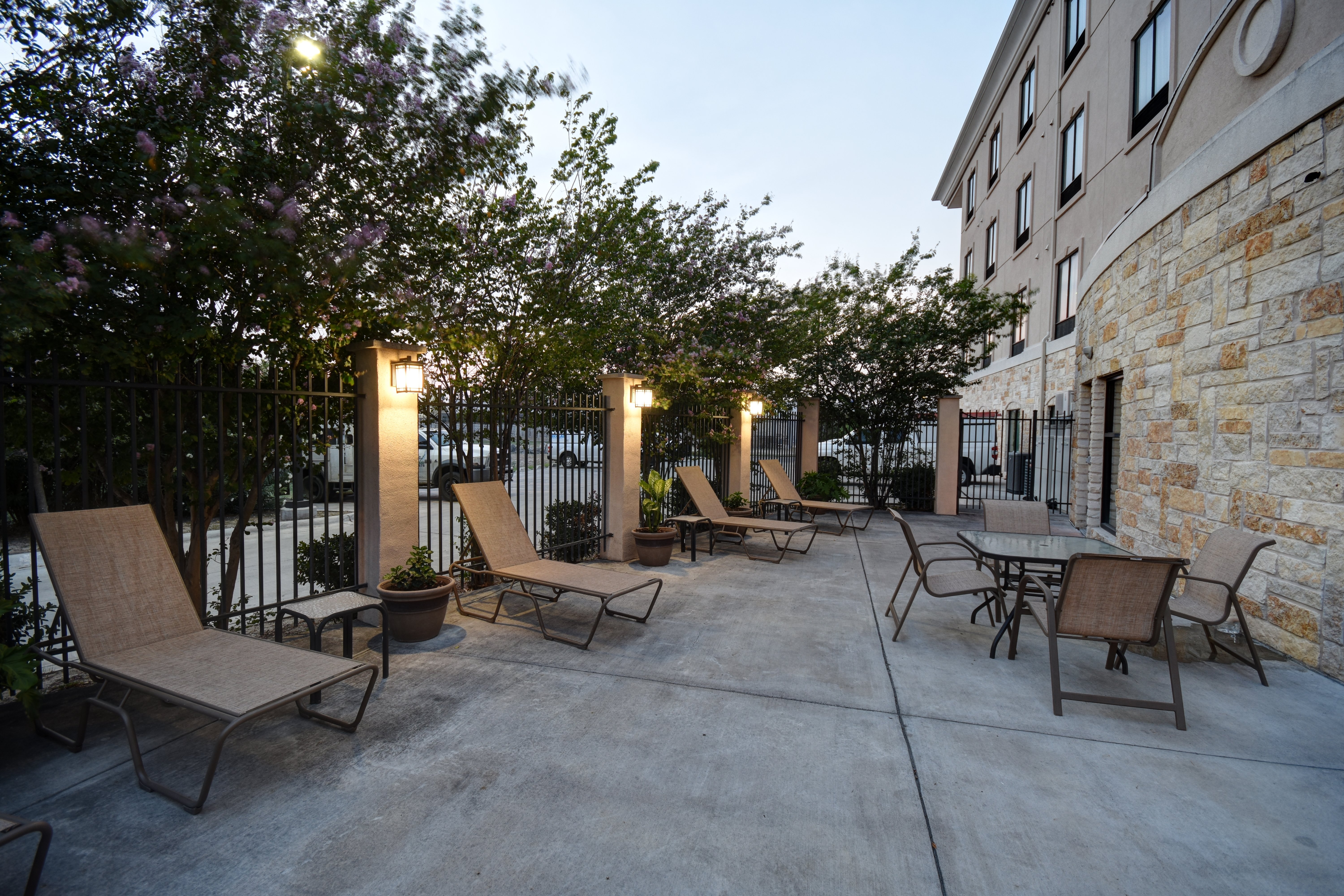 Holiday Inn Express Hotel And Suites Del Rio 35/37