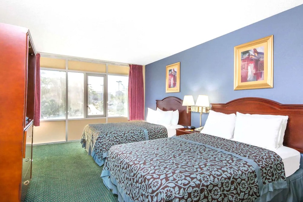 Blue Way Inn Suites Wichita East 10/37