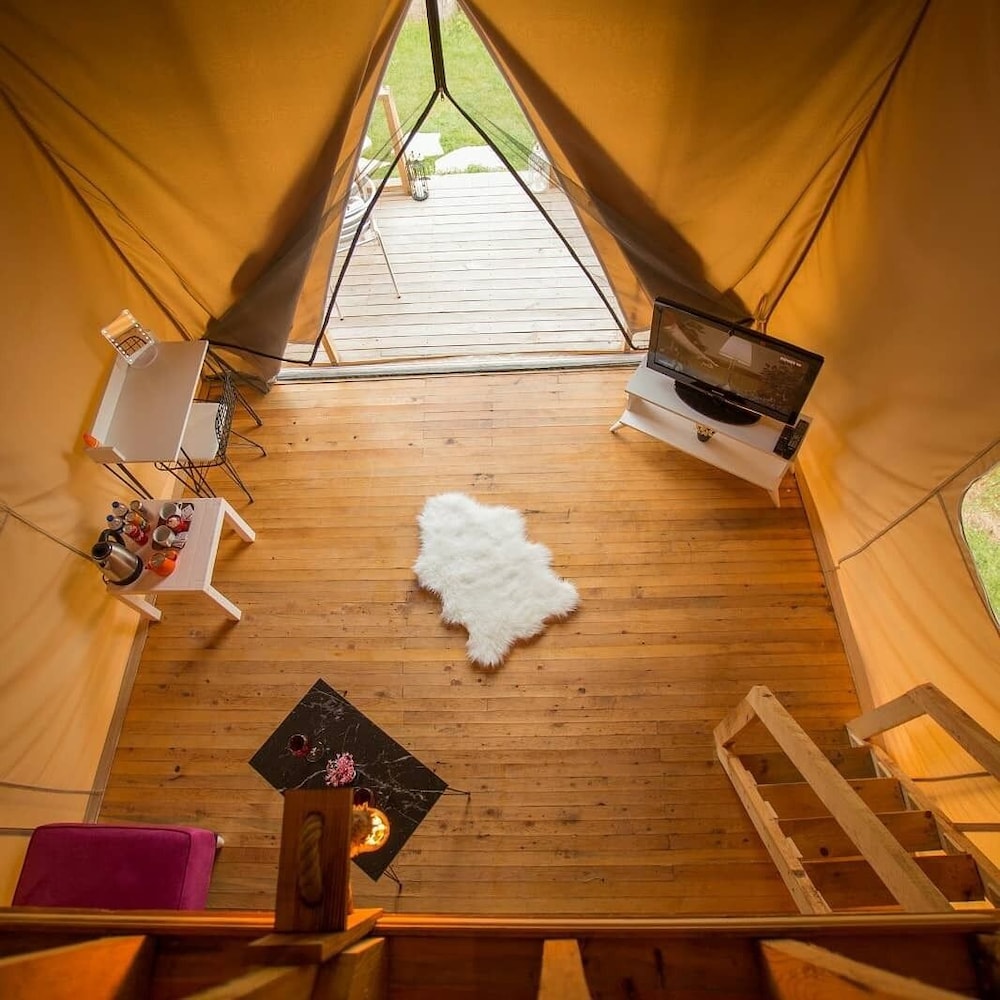 The Hill Glamping 5/47