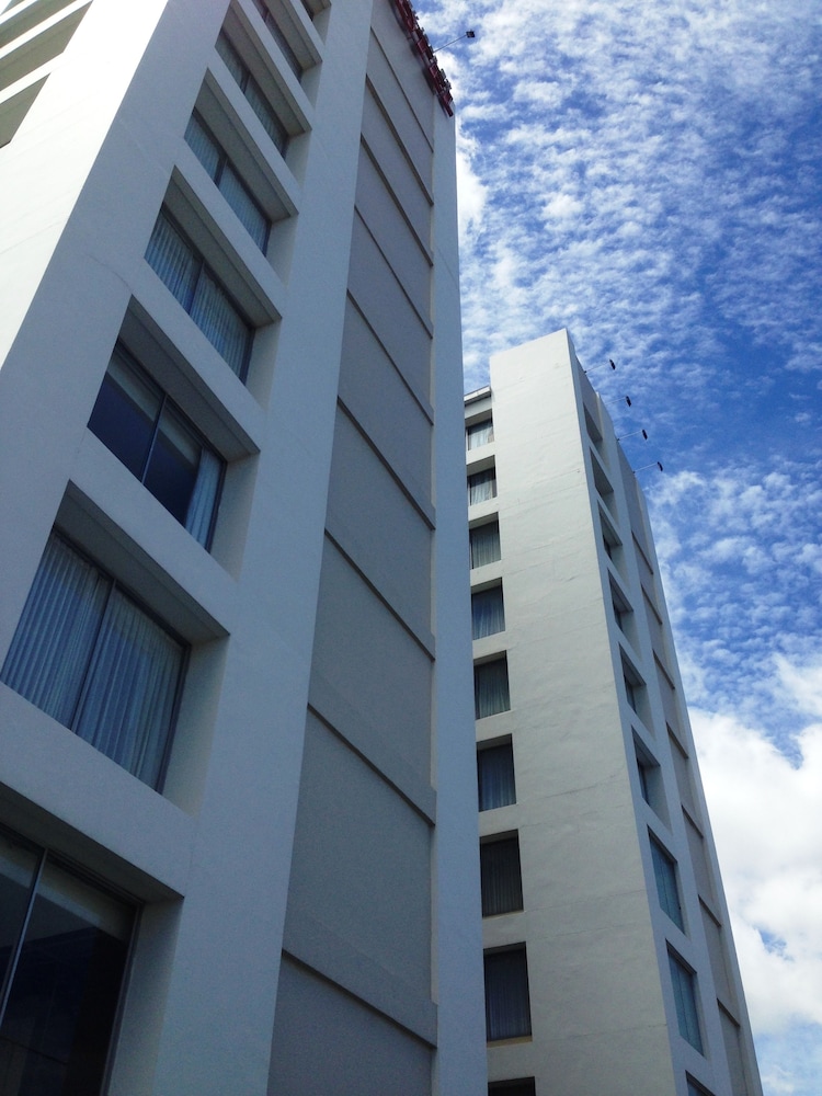 The City Hotel Sriracha 2/71