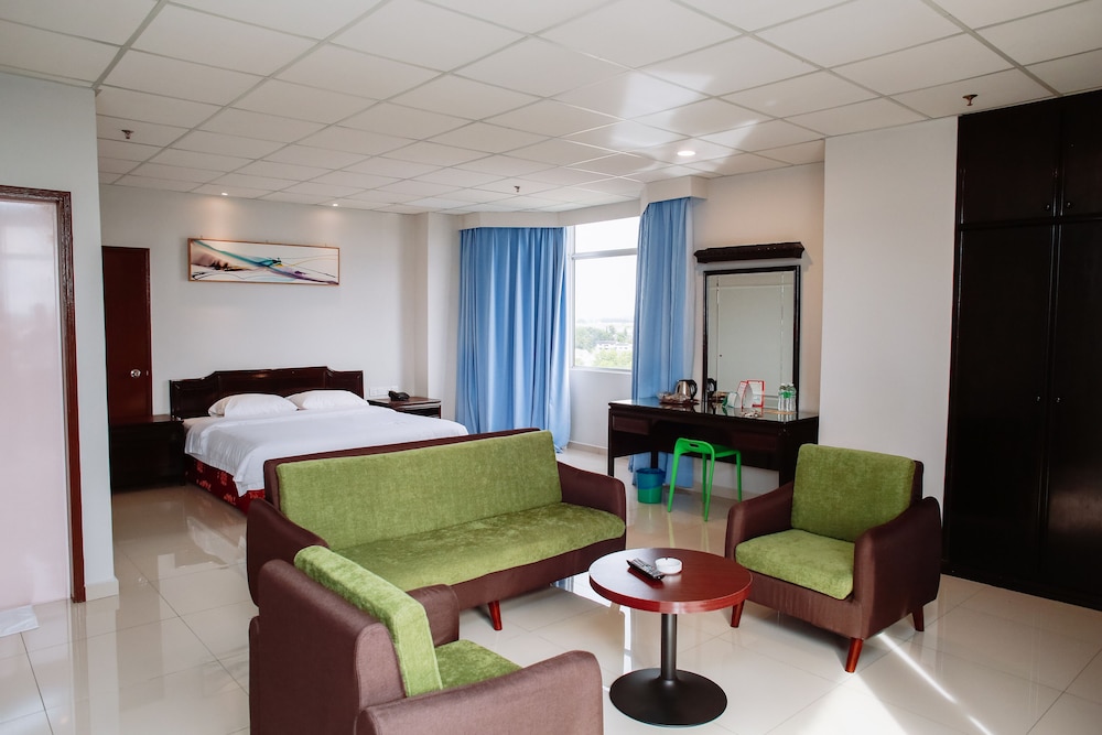 OYO 1236 Hotel Green Park 39/58