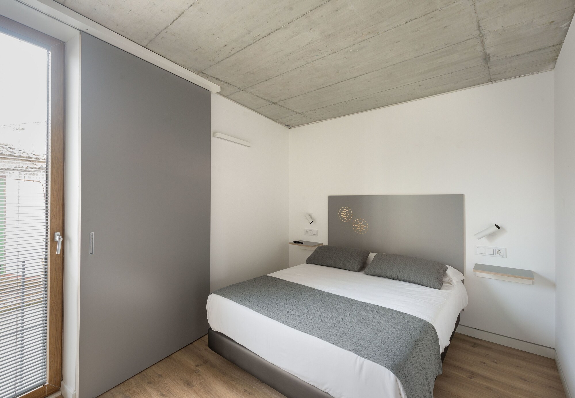 Room, Double Bed