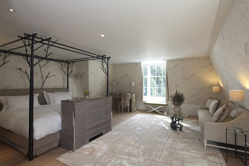 Coworth Park Dorchester Collection 55/77