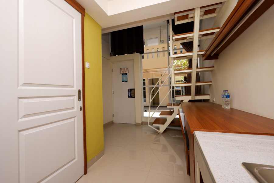 Reddoorz Plus Near Paragon Mall Semarang 27/33